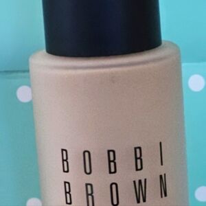 Bobbie Brown Foundation